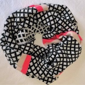 NWT Ann Taylor LOFT infinity scarf Black Pink One Size